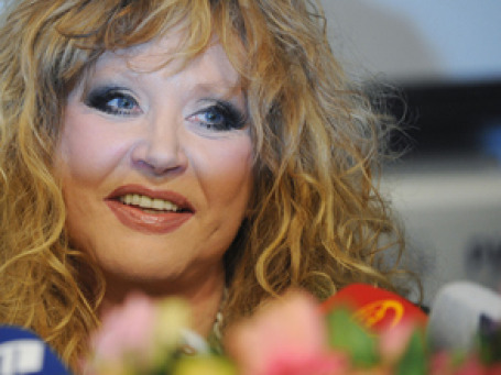 Суд удовлетворил иск Аллы Пугачевой о взыскании с бывшего главы обанкротившегося банка «Сенатор» Олега Рафановича более 4 млн 700 тысяч долларов. Фото: РИА Новости