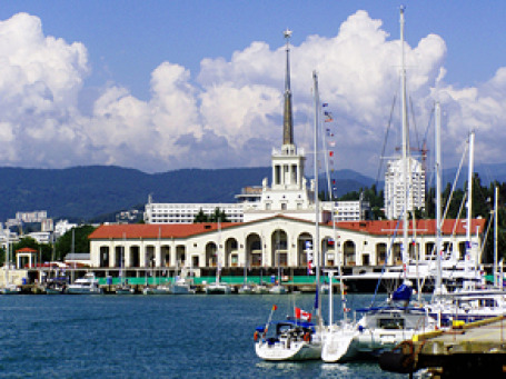 Сочи претендует на то, чтобы стать российским Монако. Фото: sochigrandmarina.com