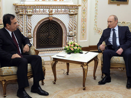 Премьер-министр Владимир Путин предложил альянсу Renault–Nissan увеличить долю в «АвтоВАЗе» до контрольной. Фото: РИА Новости