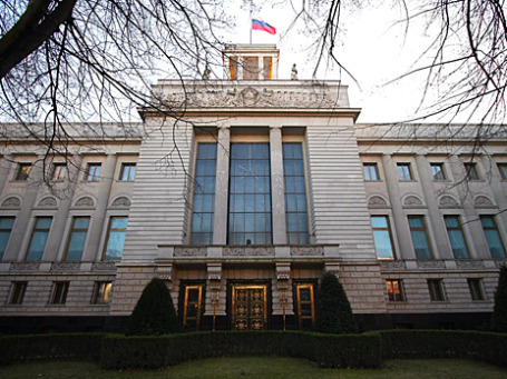 Здание российского посольства в Берлине. Фото: tehf0x/flickr.com