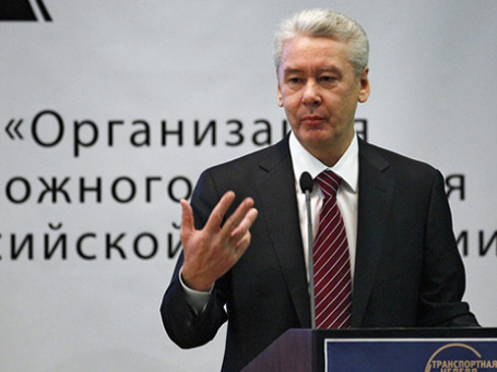 Сергей Собянин предлагает частным инвесторам строить паркинги в Москве. Фото: РИА Новости