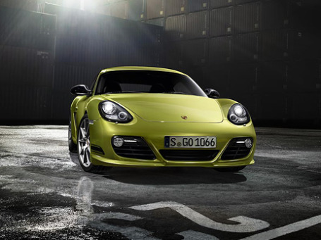 Германский производитель Porsche провел на автосалоне мировую премьеру модели Cayman R. Фото предоставлено пресс-службой porshe