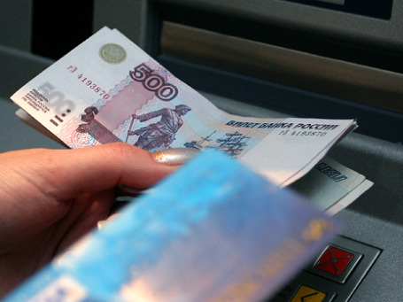 На 1 ноября долги по зарплате сократились до 3,062 млрд рублей, то есть на 140 млн рублей или на 4,4%. Фото: РИА Новости