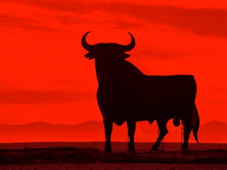 Цены и зарплаты в Испании росли быстрее, чем в остальных европейских странах, что оборачивалось увеличением торгового дефицита, а когда этот пузырь лопнул, испанская промышленность при таком уровне издержек оказалась неконкурентоспособной. Фото: AP