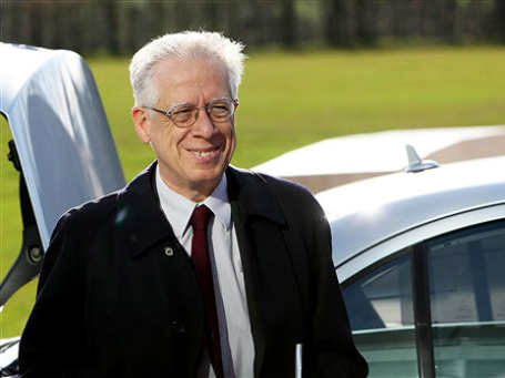 Томмазо Падоа-Скиоппа, бывший министр финансов Италии, учредитель и член управляющего совета ЕЦБ. Фото: AP