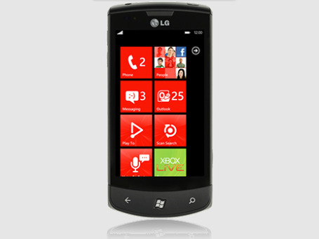 Спрос на операционную систему Windows Phone 7 не оправдал расчетов производителей. Фото: lg.com