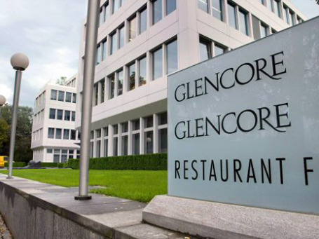 Базирующийся в Швейцарии трейдер Glencore может привлечь около 16 млрд долларов, разместив до 20% своих акций. Фото:AP