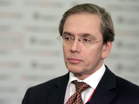 Дмитрий Панкин сообщил, что Минфин может вдвое сократить объем внешних заимствований. Фото: Григорий Собченко/BFM.ru