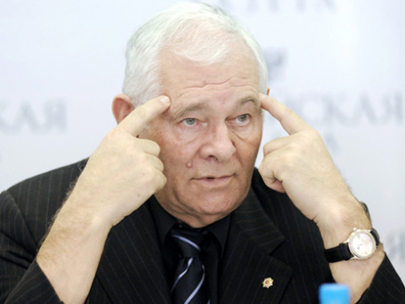 «Это, конечно, беда, что в Минздравсоцразвития нет ни одного нормального опытного организатора здравоохранения», — сказал доктор Рошаль. Фото: РИА Новости