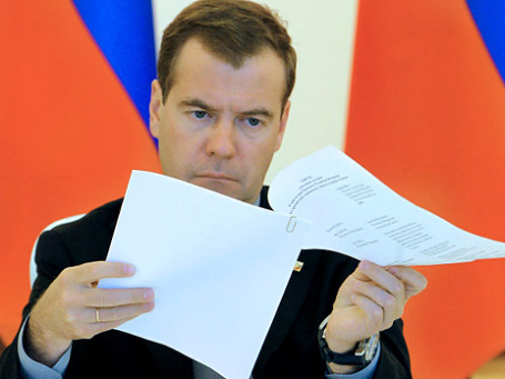 Дмитрию Медведеву передали доклад о возможных причинах гибели Сергея Магнитского и попросили передать тюремную медицину в Минздрав. Фото: РИА Новости