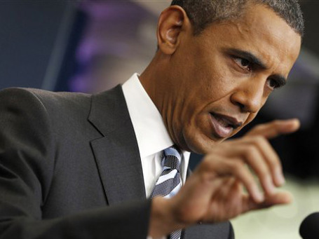 В течение долгого времени демократу Бараку Обаме и республиканцам не удавалось выработать соглашение о повышении предельного уровня долга сверх нынешних 14,3 трлн долларов. Фото: AP