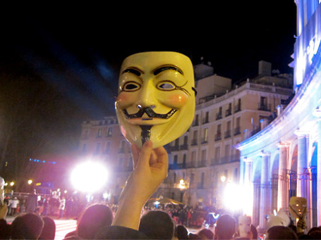В рамках расследования хакерской группы Anonymous, прославившейся своими акциями в поддержку основателя WikiLeaks Джулиана Ассанжа, уже арестовано более 60 человек по всему миру. Фото: edans/flickr.com