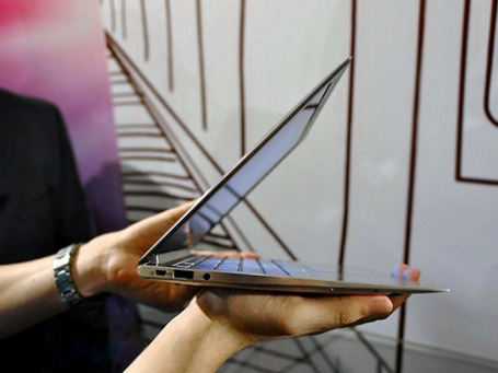 Ноутбук Ultrabooks. Фото: engadget.com