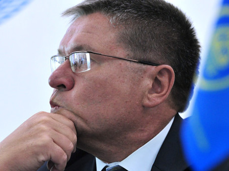 Первый зампред Банка России Алексей Улюкаев: «Мы должны найти лучшую позицию, лучшее «окно» для того, чтобы получить эффективную цену». Фото: Дмитрий Алешковский/BFM.ru