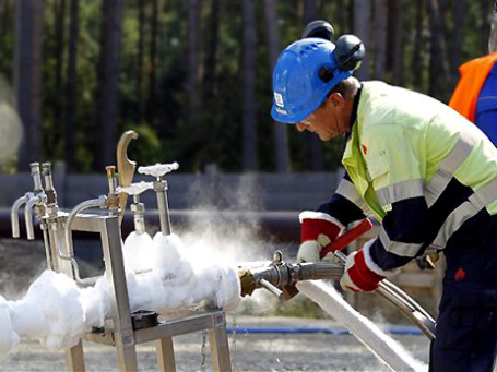 Заполнение азотом газопровода Nord Stream. Фото: AP