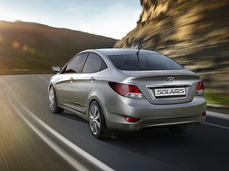Hyundai Solaris в январе раскупалась лучше других. Фото: hyundai.com