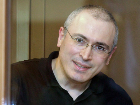 Не исключено, что после президентских выборов Михаила Ходорковского вновь можно будет увидеть в зале суда.Фото: РИА Новости