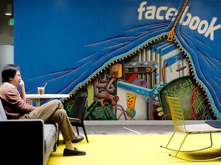 IPO соцсети Facebook стало самым крупным среди интернет-компаний. Фото: АР