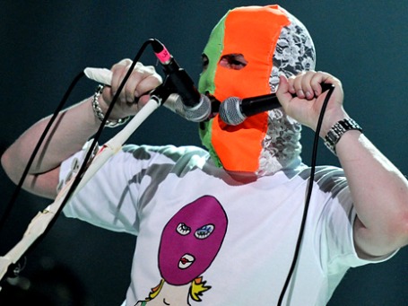 Недавний концерт группы Faith no more в московском клубе перерос в акцию поддержки Pussy Riot. Фото: РИА Новости