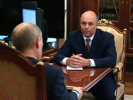 Владимир Путин на встрече с министром финансов РФ Антоном Силуановым. Фото: РИА Новости