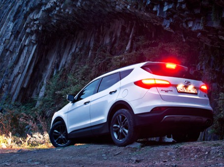 Hyundai Santa Fe. Фото предоставлено пресс-службой Hyundai
