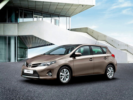 Toyota Auris. Фото предоставлено пресс-службой Toyota