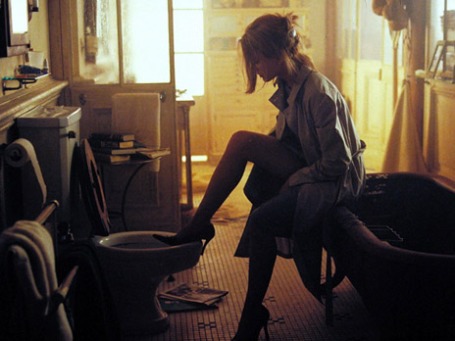 Кадр из фильма «Неверная»