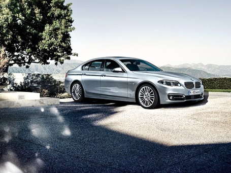 BMW 5 Series. Фото: bmw.com