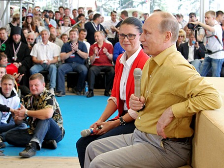 Президент РФ Владимир Путин во время встречи с участниками Гражданского молодежного форума «Селигер -2013». Фото: РИА Новости