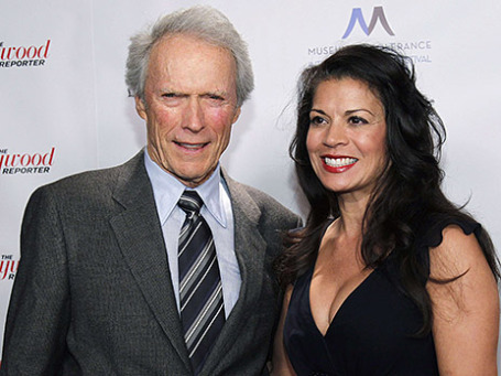 Клинт Иствуд с супругой Диной Иствуд. Фото: Reuters