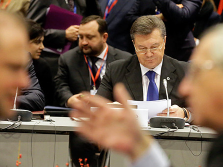 Президент Украины Виктор Янукович на заседании в рамках саммита «Восточного партнерства» в Вильнюсе. Фото: Reuters