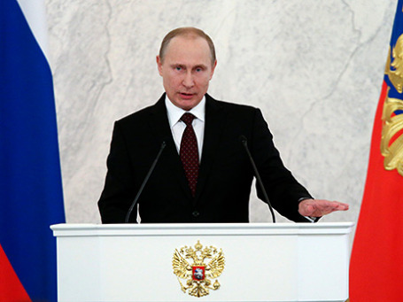 Президент России Владимир Путин во время оглашения ежегодного Послания Президента Российской Федерации Федеральному Собранию в Георгиевском зале Кремля. Фото: Reuters