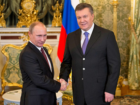 Владимир Путин и Виктор Янукович во время встречи в Кремле 17 декабря 2013 года. Фото: РИА Новости