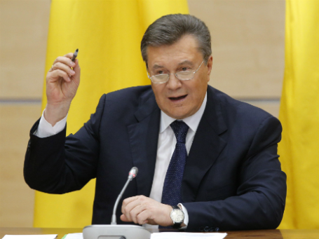 Виктор Янукович на пресс-конференции в Ростове-на-Дону. Фото: Reuters