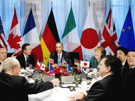 Встреча лидеров стран «Большой семерки» во время саммита по ядерной безопасности в Гааге 24 марта 2014 года. Фото: Reuters.