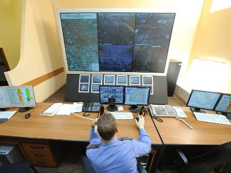 Центр телеавтоматического управления движением транспорта Управления ГИБДД Москвы. Фото: ИТАР-ТАСС.
