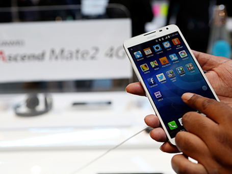 Смартфон Huawei Ascend Mate2 4G. Фото: Reuters