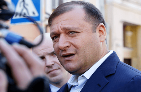 Михаил Добкин.