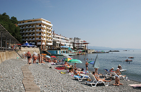 На одном из крымских пляжей.