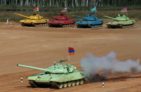 Чемпионат по танковому биатлону-2013