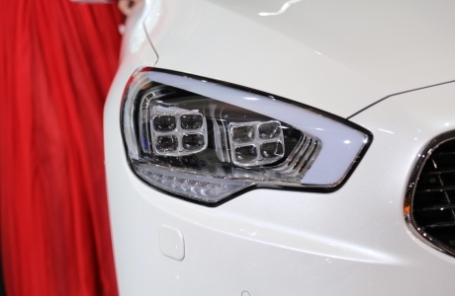 Kia Quoris стал мощнее и краше