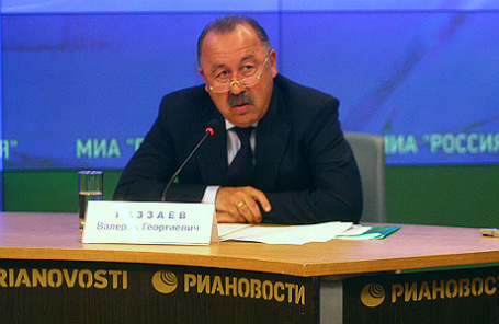 Валерий Газзаев