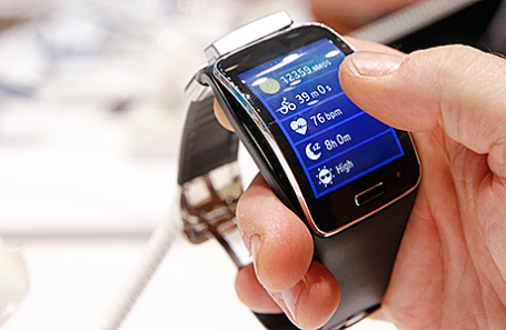 Смарт-часы Samsung Gear S.