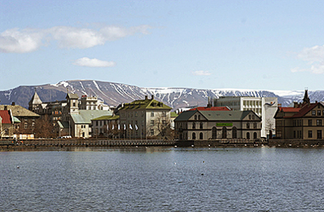 Вид на Рейкьявик, Исландия.