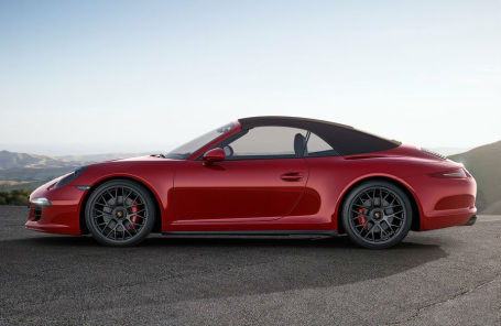 Porsche 911 GTS