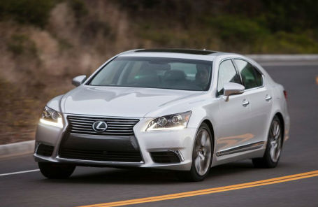 Lexus LS