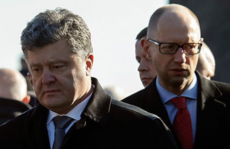 Президент Украины Петр Порошенко и премьер-министр Украины Арсений Яценюк (слева направо).