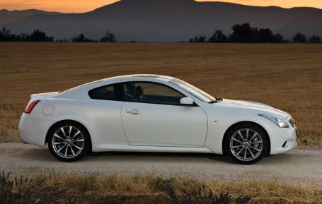 Infiniti G37