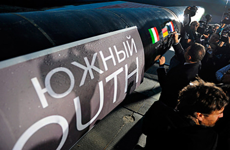 На церемонии запуска проекта по строительству газопровода «Южный поток» 7 декабря 2012.