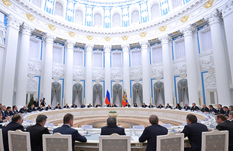 На встрече президента РФ Владимира Путина с представителями крупного бизнеса в Кремле, 19 декабря 2014.